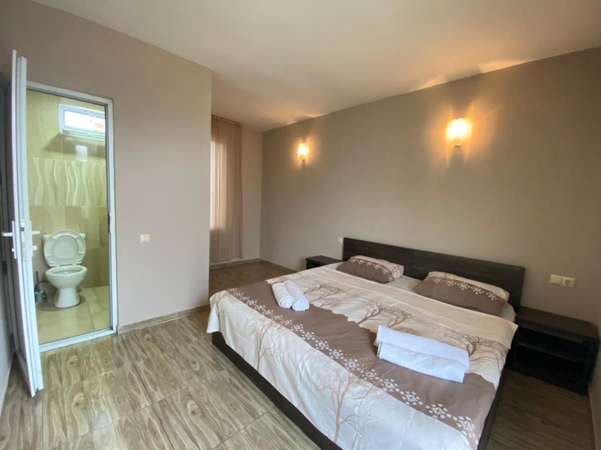 Hotel Charli Kobuleti ภายนอก รูปภาพ