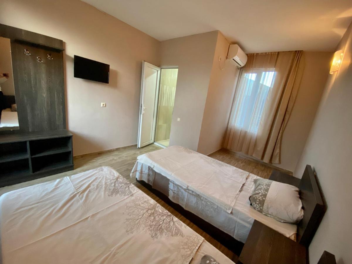 Hotel Charli Kobuleti ภายนอก รูปภาพ